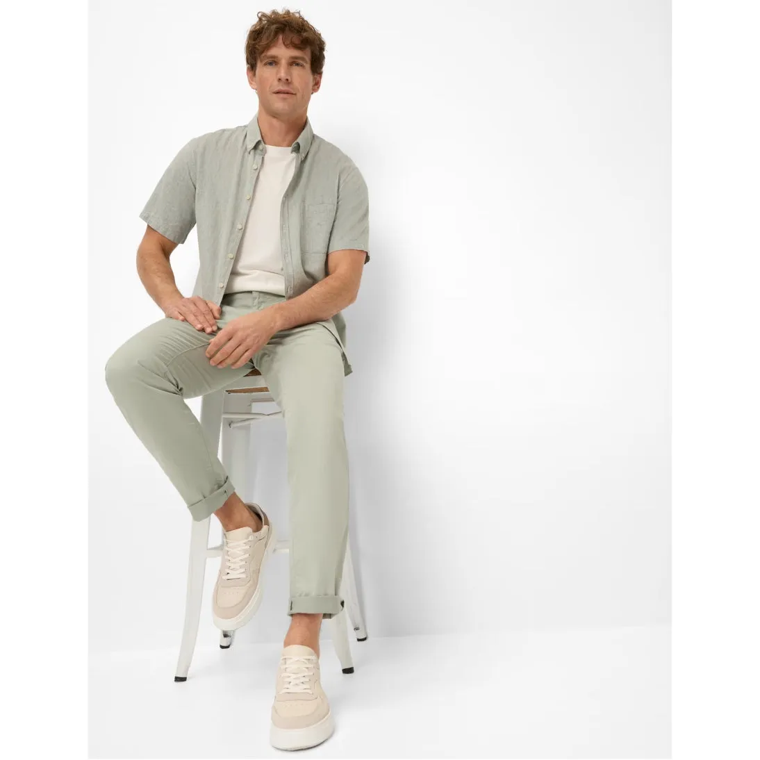 Brax Ultralight: five-pocket Stretch Jeans Cadiz Fit 81-3128 Avocado