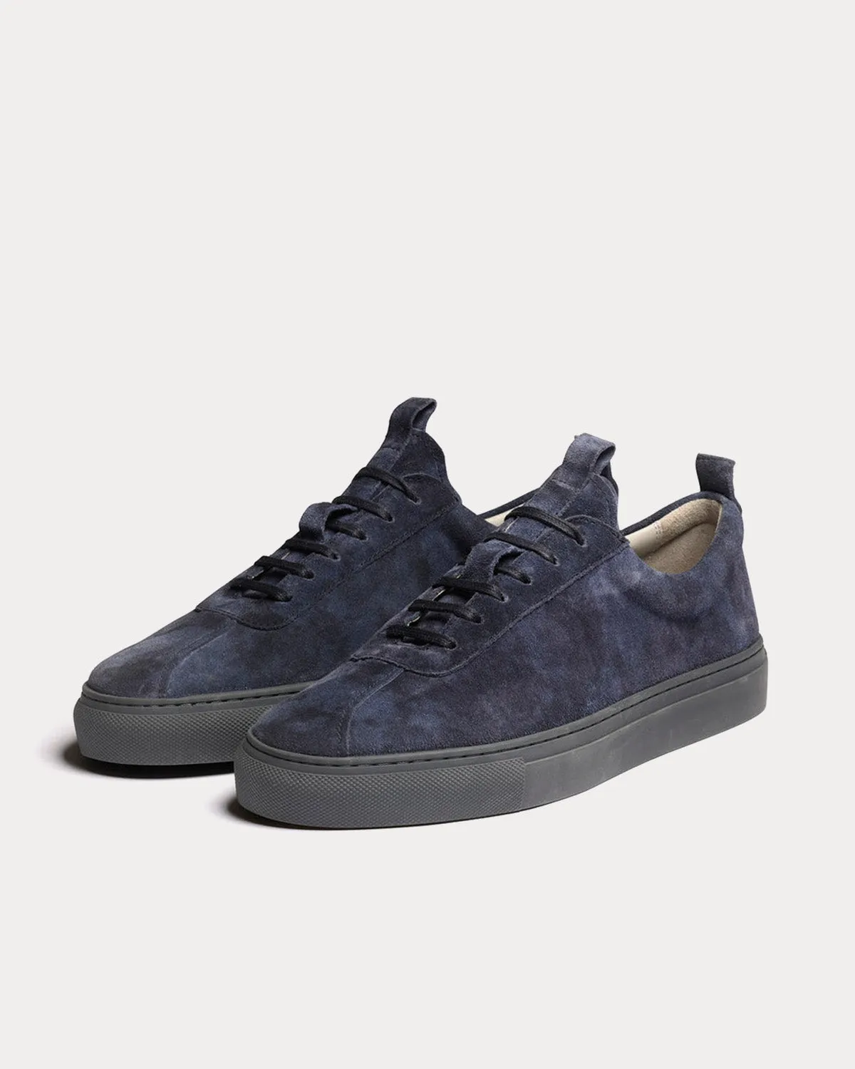 Sneaker 1 Suede Navy Low Top Sneakers